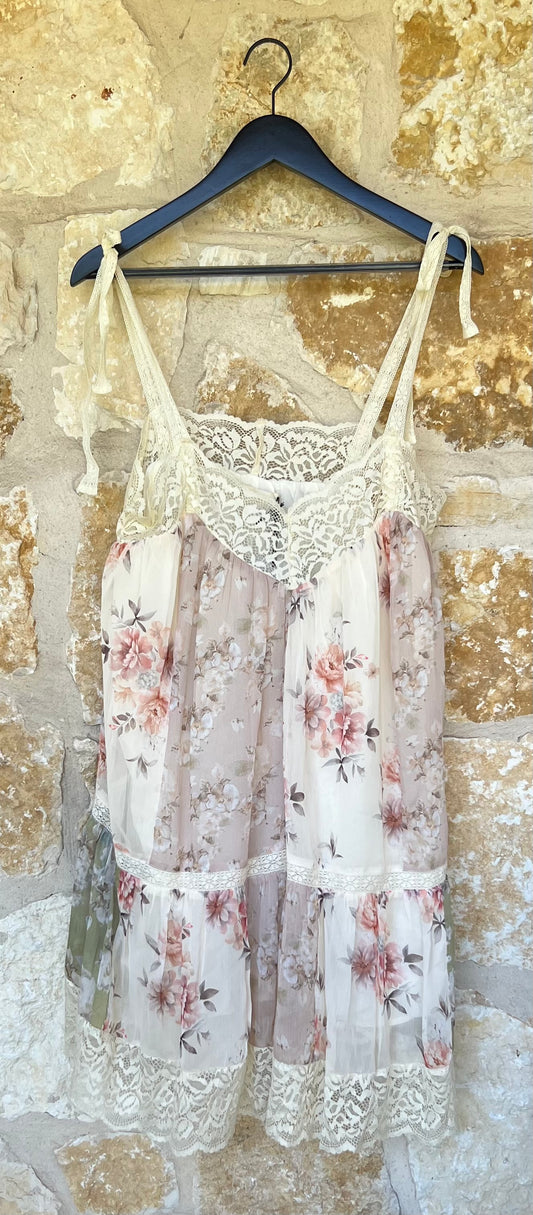Floral Mini